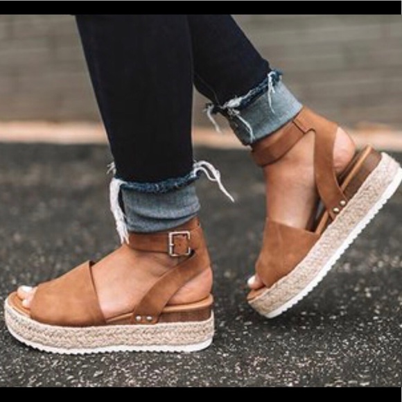 Couture Gypsy Shoes - 🔥CLEARANCE🔥Tan Platform Wedge Sandal All Sizes